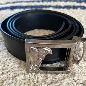 Versace colllection leather belt  size 48  120/135 Made in Italy